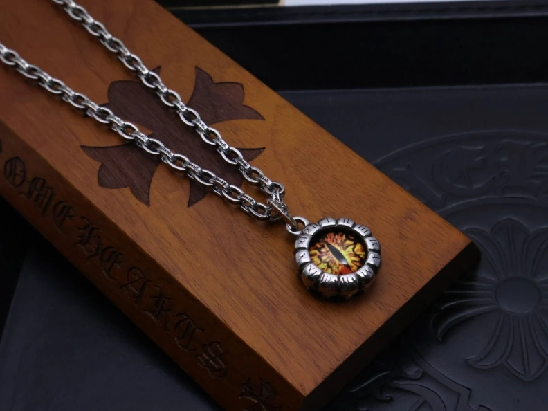 Minimalist Chrxmx Hxxrts Necklaces 296850
