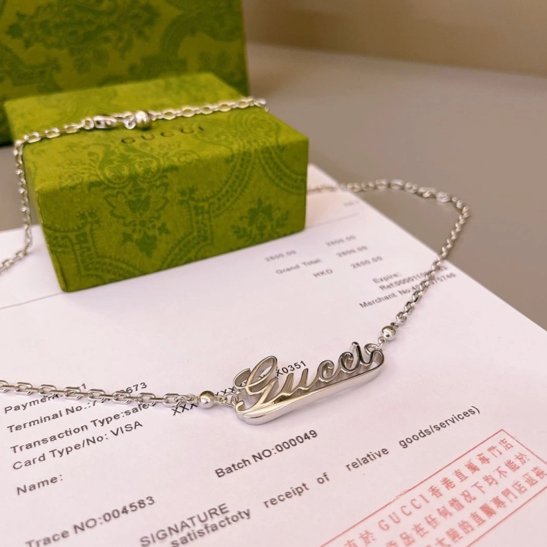 Gxccx Necklaces Affordable 302565