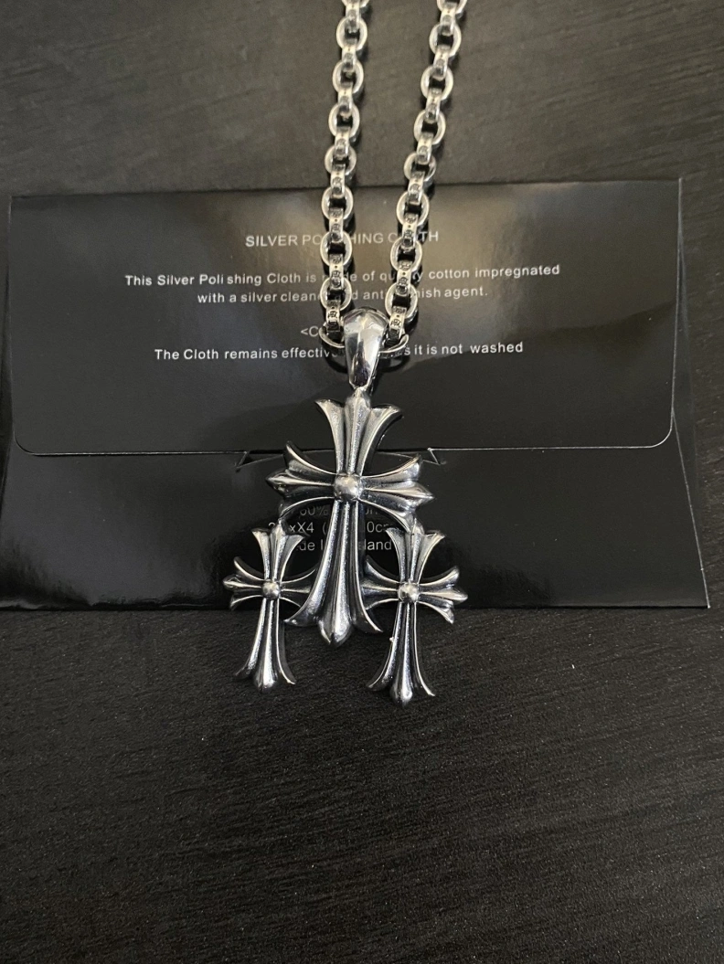 Compact Chrxmx Hxxrts Necklaces 296839