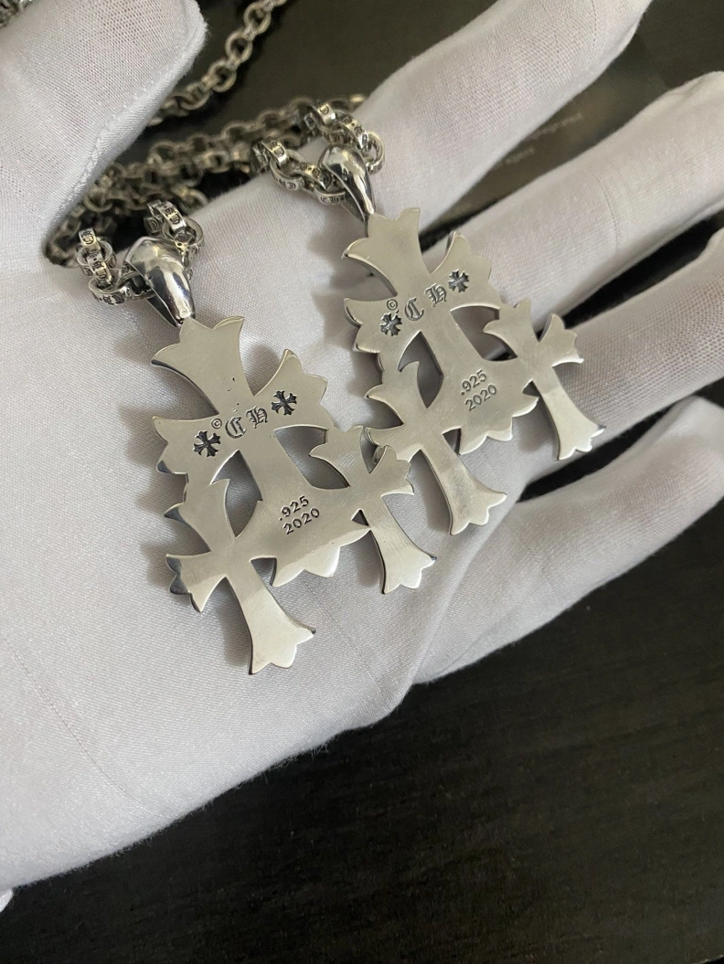 Compact Chrxmx Hxxrts Necklaces 296839