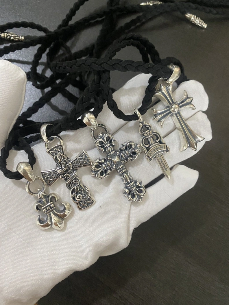 Chrxmx Hxxrts Necklaces Durable 296842