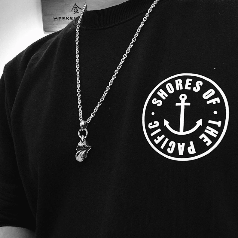 Resilient Chrxmx Hxxrts Necklaces 296837