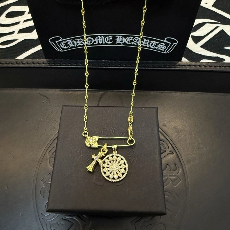 Chrxmx Hxxrts Necklaces StreetReady 296834