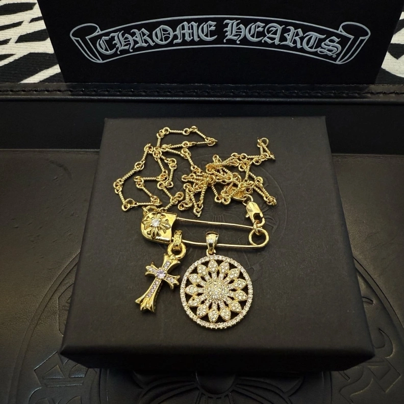 Chrxmx Hxxrts Necklaces StreetReady 296834