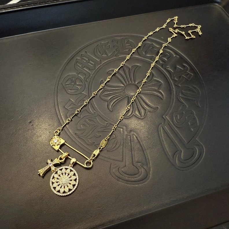 Chrxmx Hxxrts Necklaces StreetReady 296834