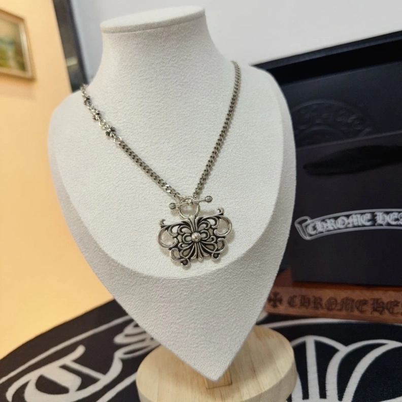 Chrxmx Hxxrts Necklaces Vibrant 296835