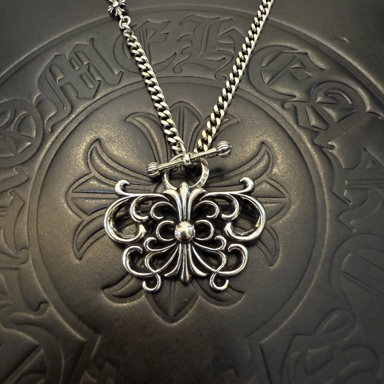 Chrxmx Hxxrts Necklaces Vibrant 296835