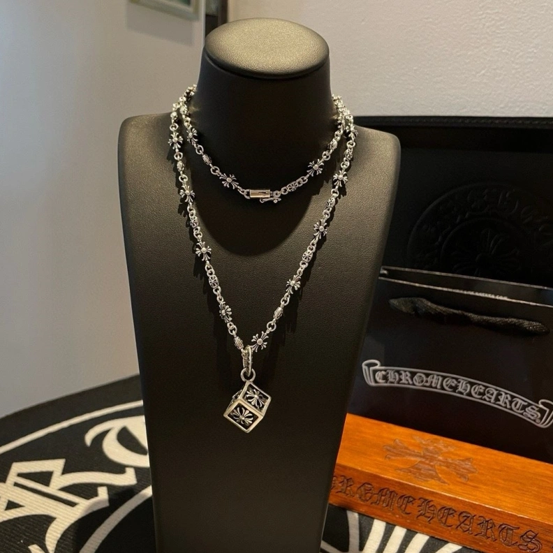 Chrxmx Hxxrts Necklaces Trendsetting 296833