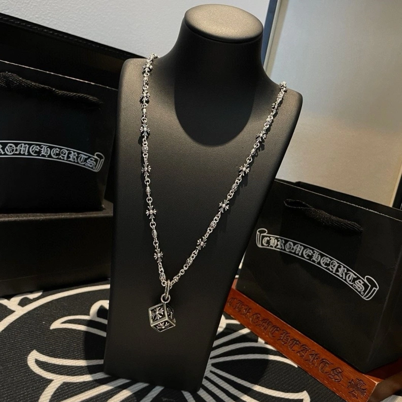 Chrxmx Hxxrts Necklaces Trendsetting 296833