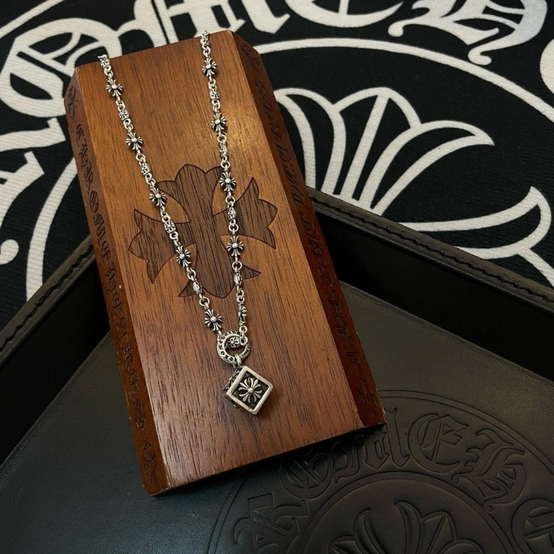 Chrxmx Hxxrts Necklaces Trendsetting 296833
