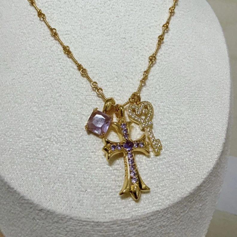 Chrxmx Hxxrts Necklaces DailyWear 296829