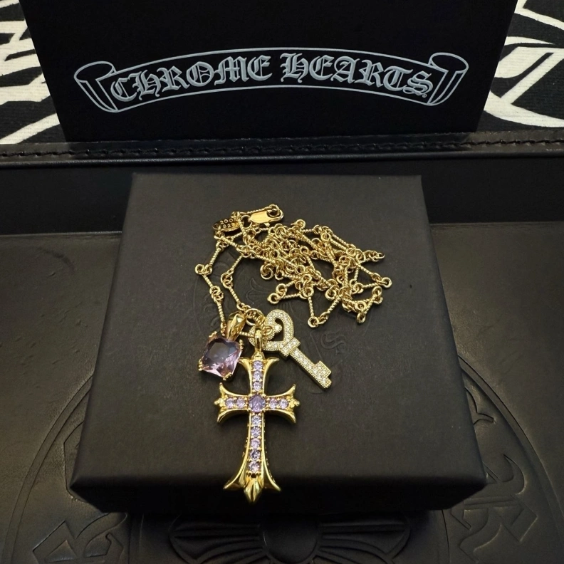 Chrxmx Hxxrts Necklaces DailyWear 296829