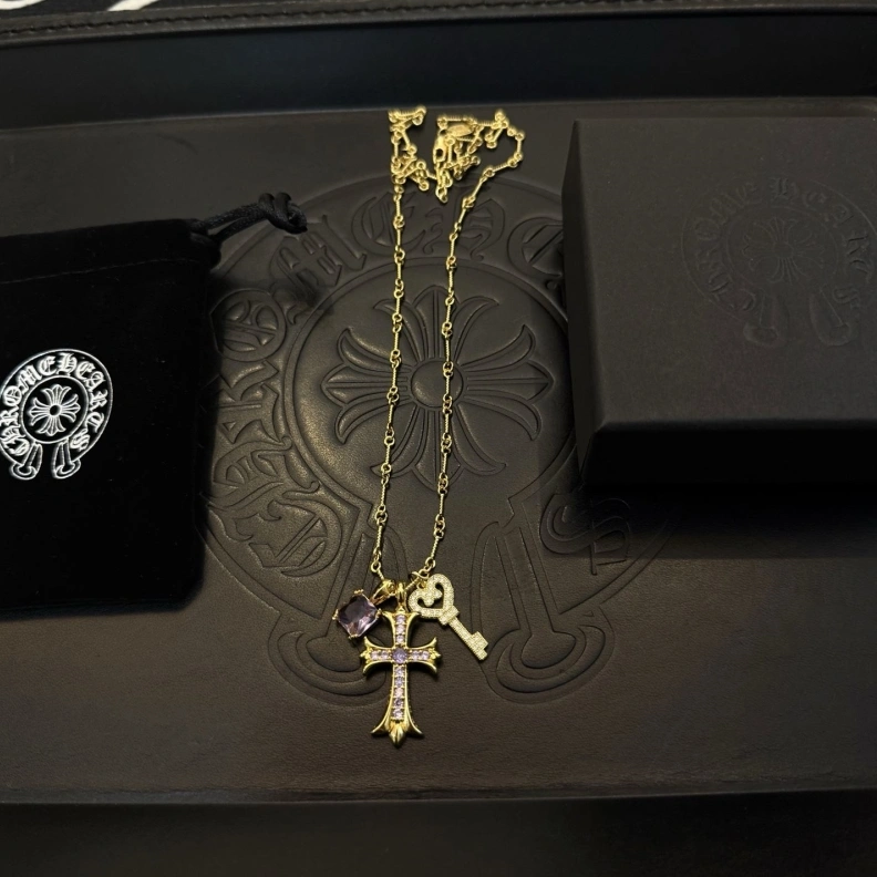 Chrxmx Hxxrts Necklaces DailyWear 296829