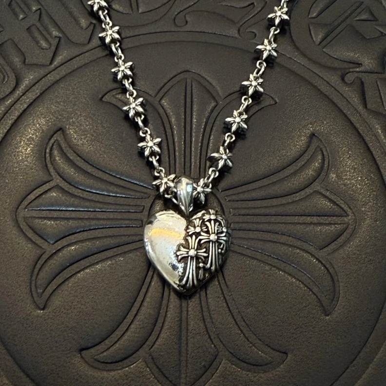 Efficient Chrxmx Hxxrts Necklaces 296820