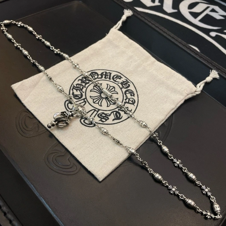 Chrxmx Hxxrts Necklaces Breathable 296823