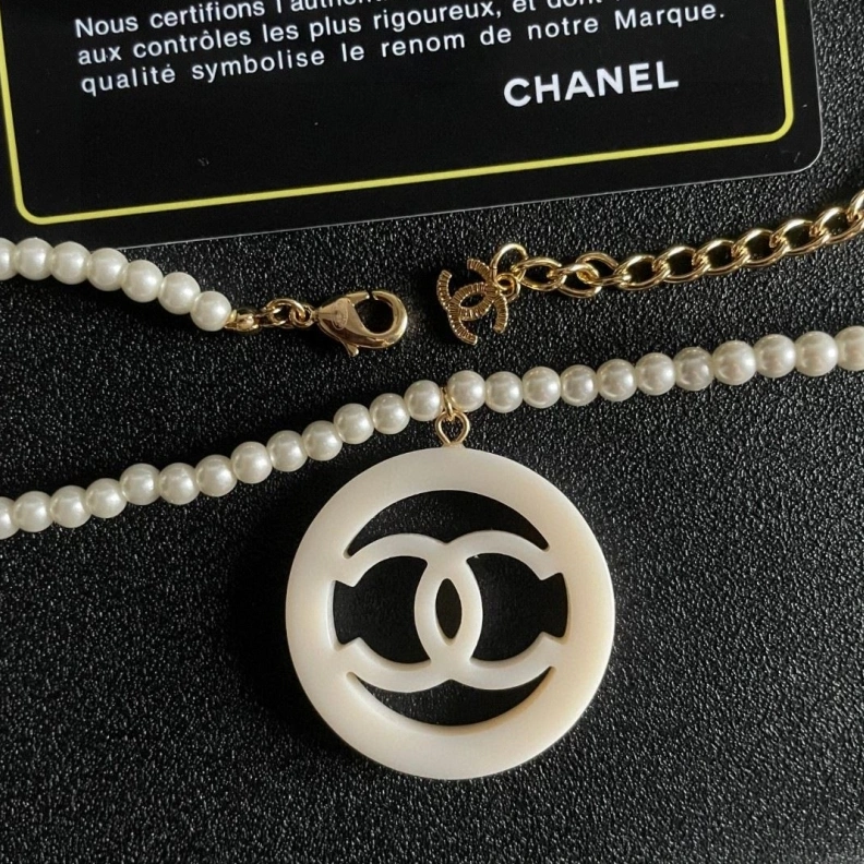 Modern Chxnxl Necklaces 285375