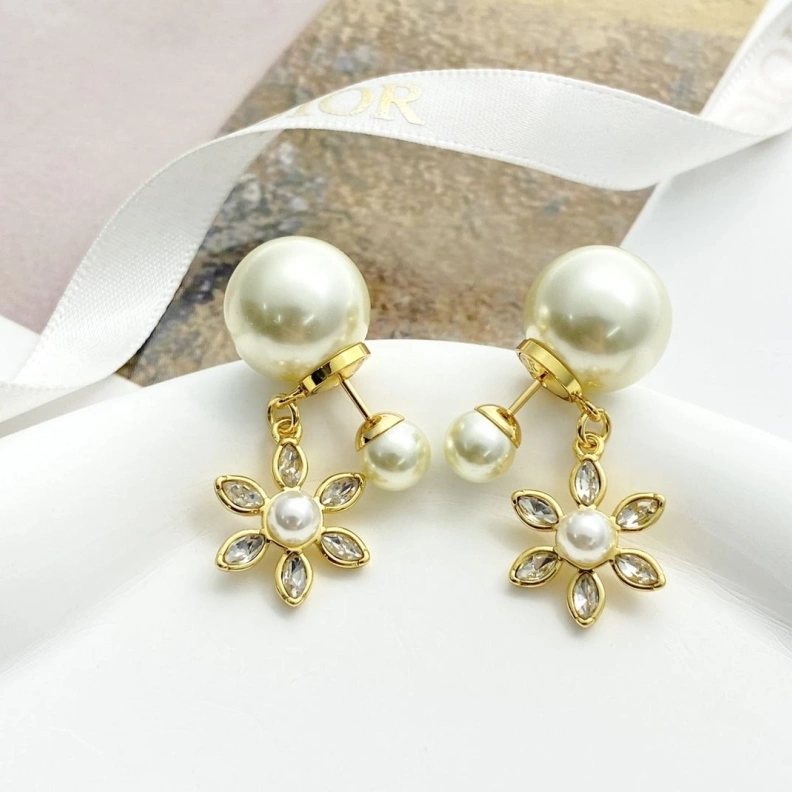 Bold Christian Dxxr Earrings 294179