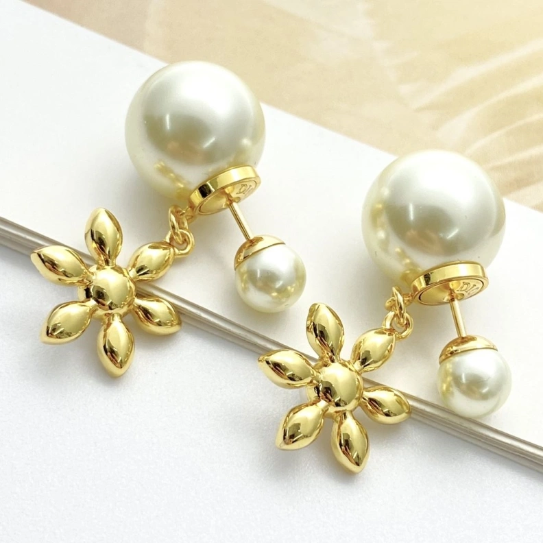Bold Christian Dxxr Earrings 294179