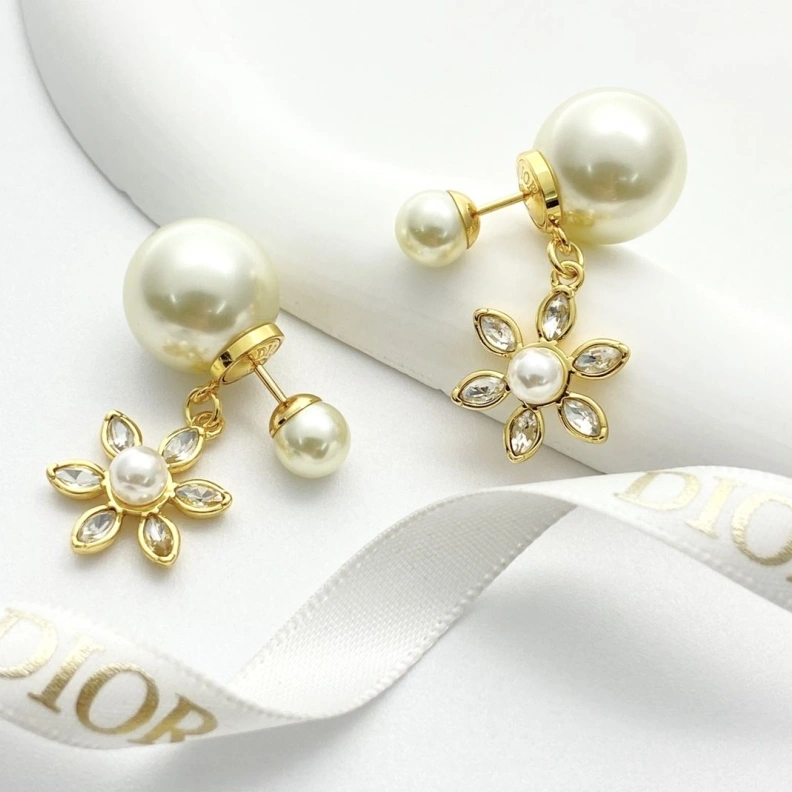 Bold Christian Dxxr Earrings 294179