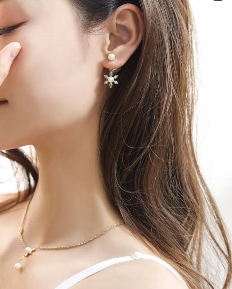 Bold Christian Dxxr Earrings 294179