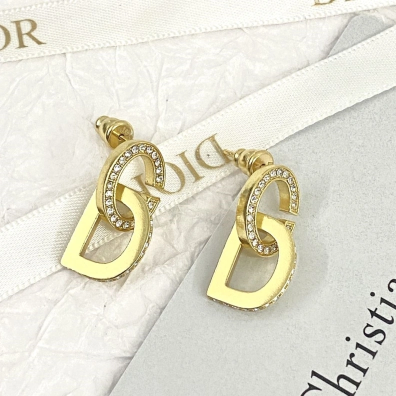 Sophisticated Christian Dxxr Earrings 294177