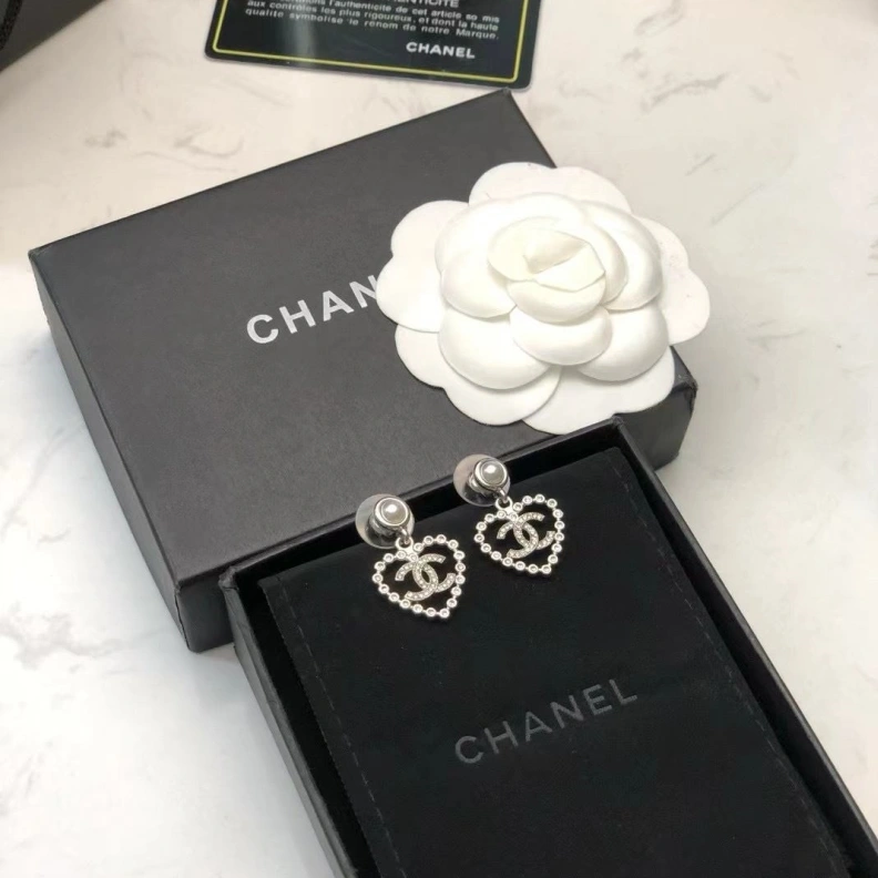 Chxnxl Earrings Sophisticated 285848