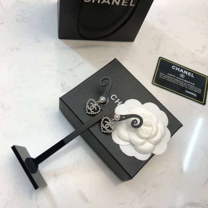 Chxnxl Earrings Sophisticated 285848