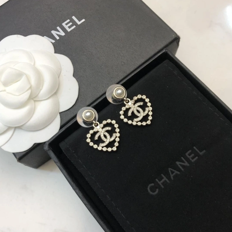 Comfortable Chxnxl Earrings 285850