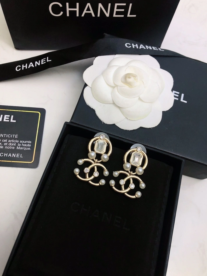 Flexible Chxnxl Earrings 285842
