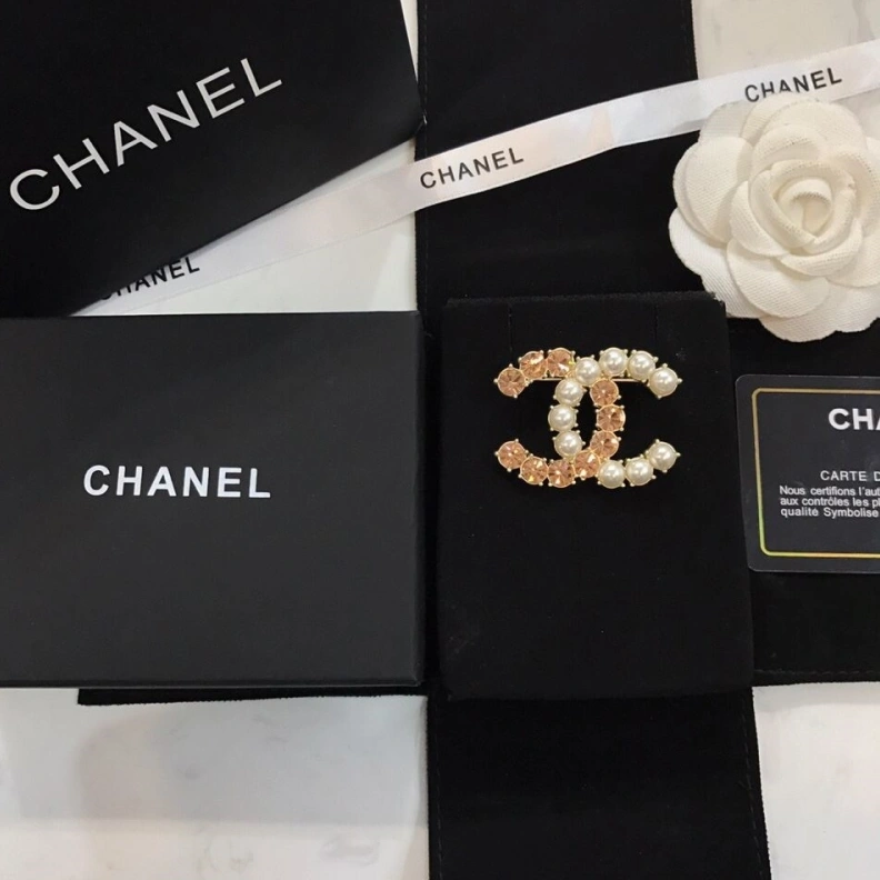 DailyWear Chxnxl Brooches 286361