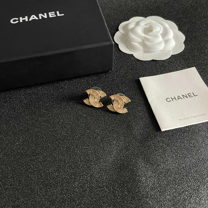 Unique Chxnxl Earrings 285836