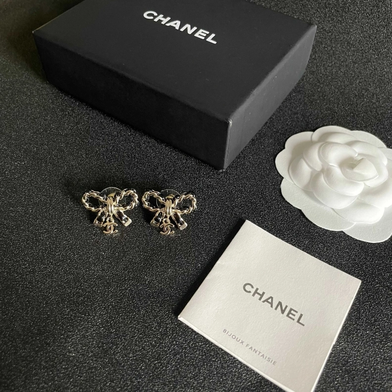 Reliable Chxnxl Earrings 285834
