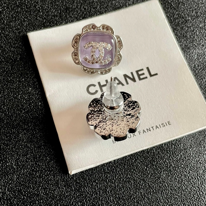 Soft Chxnxl Earrings 285835