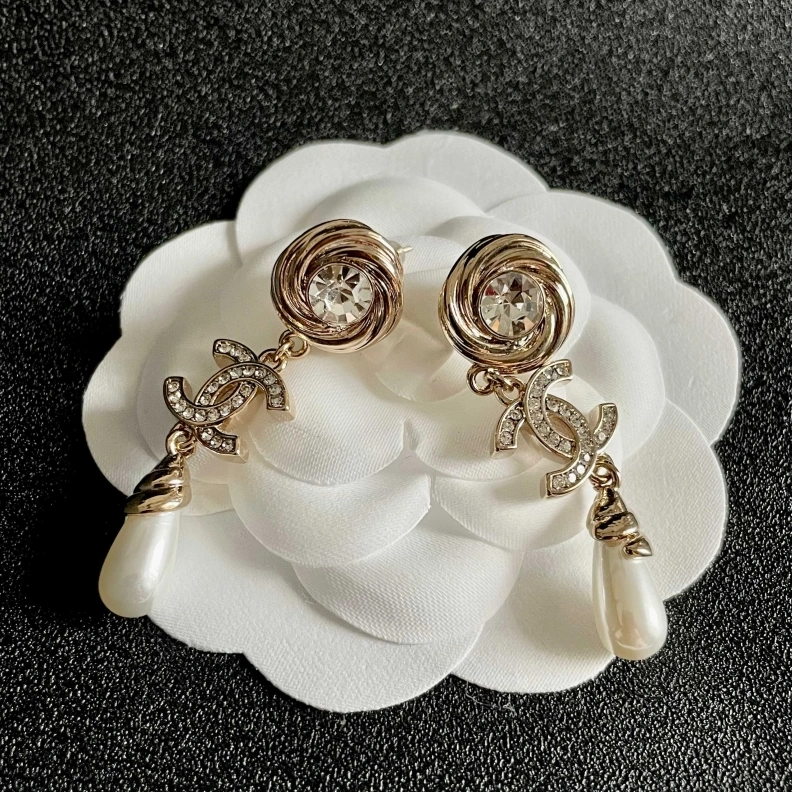 Classic Chxnxl Earrings 285818