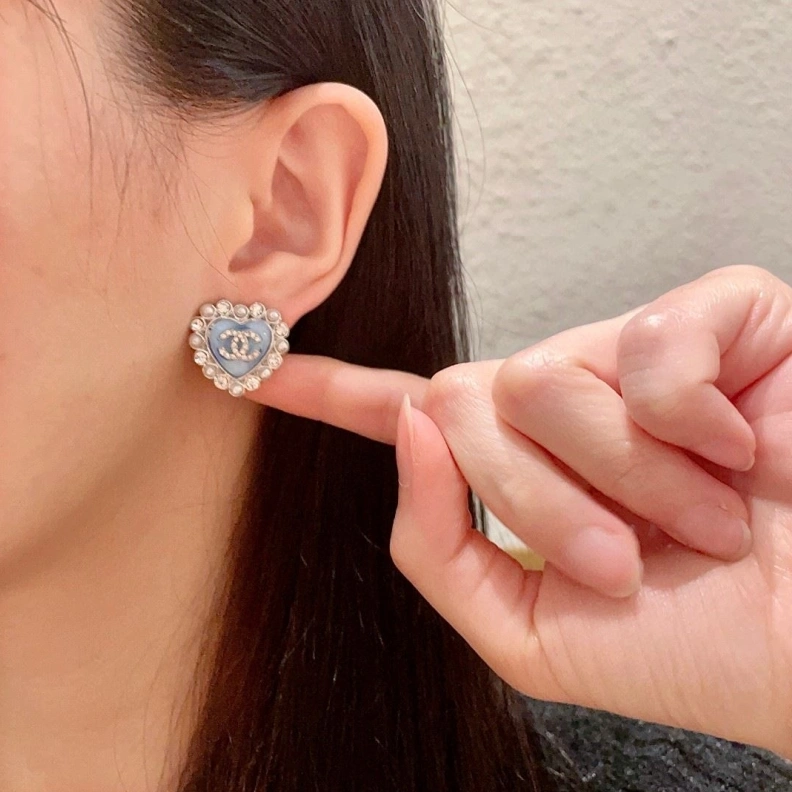 EyeCatching Chxnxl Earrings 285815