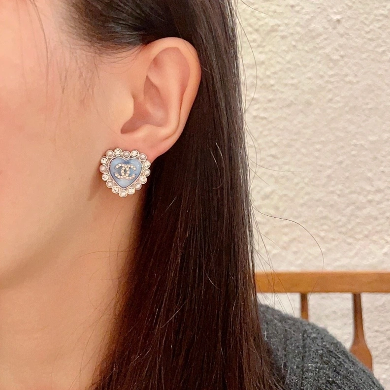 EyeCatching Chxnxl Earrings 285815