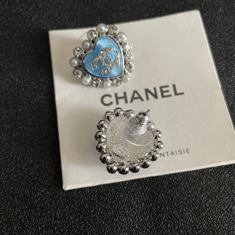 EyeCatching Chxnxl Earrings 285815