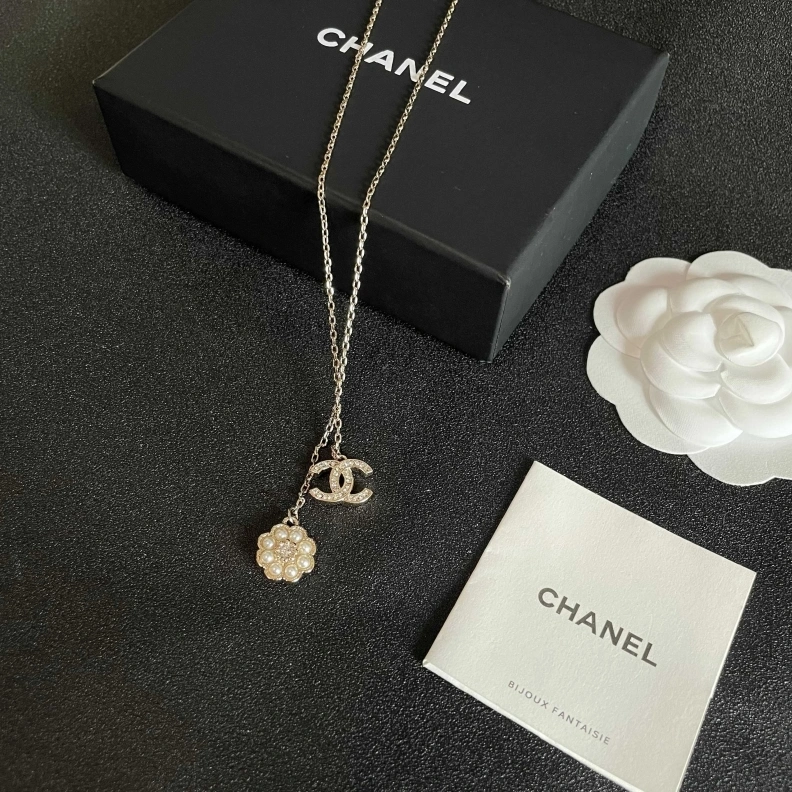 Trendy Chxnxl Necklaces 285370