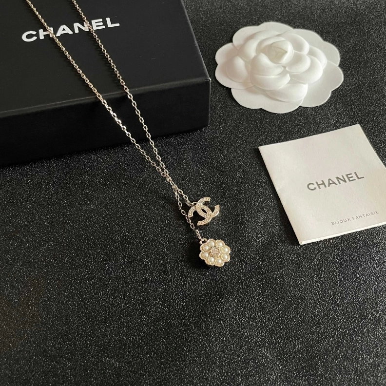 Trendy Chxnxl Necklaces 285370