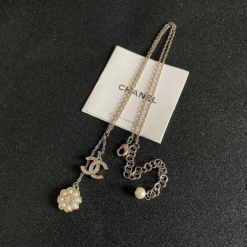 Trendy Chxnxl Necklaces 285370