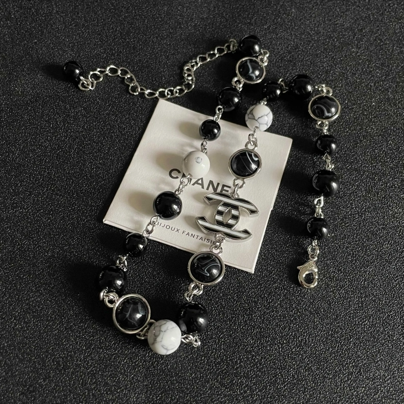 AllSeason Chxnxl Necklaces 285362
