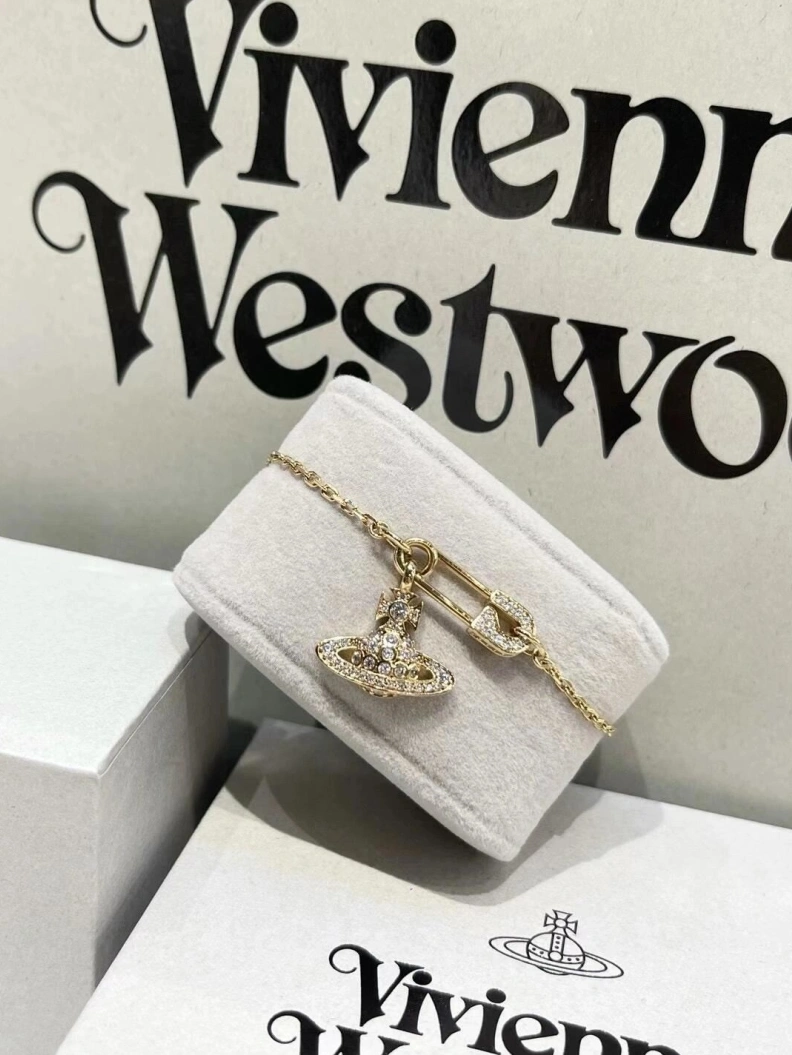 GoAnywhere VIVENNE WESTWOOD 313009
