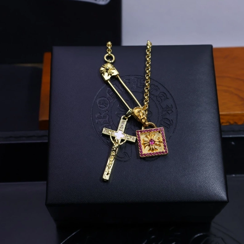 Bright Chrxmx Hxxrts Necklaces 296821