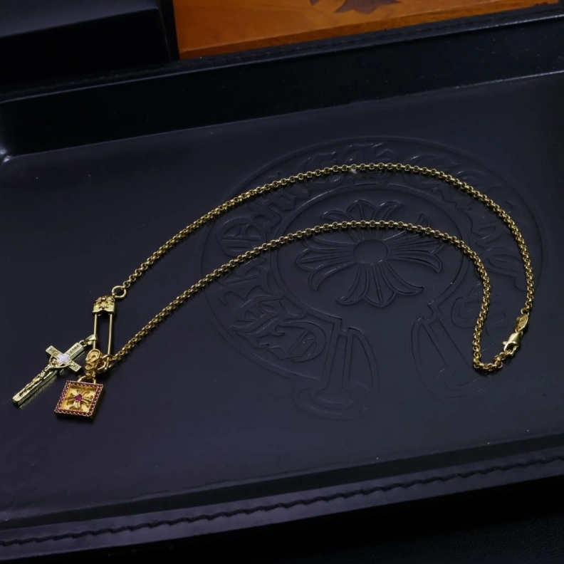 Bright Chrxmx Hxxrts Necklaces 296821