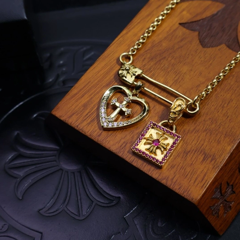 StreetReady Chrxmx Hxxrts Necklaces 296826