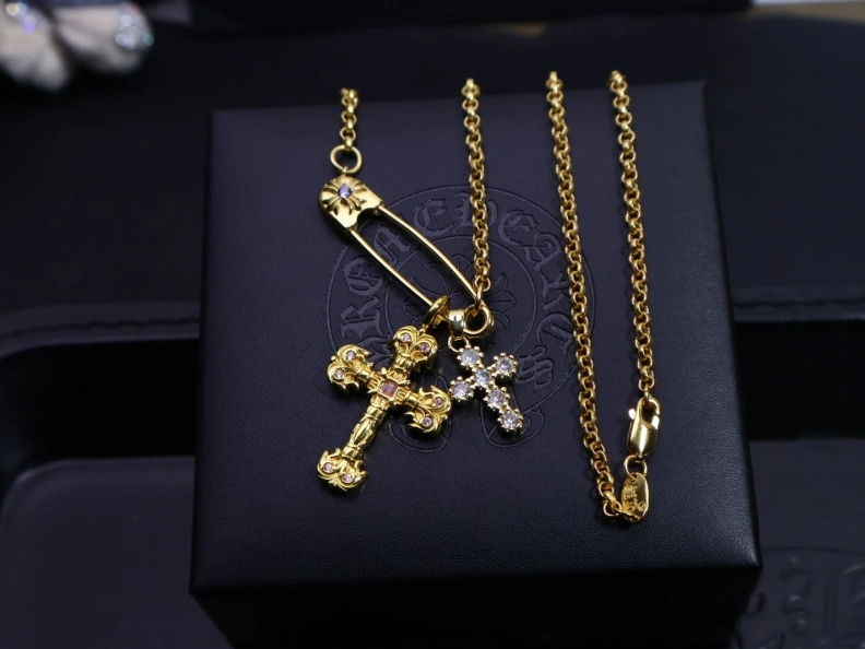 Sleek Chrxmx Hxxrts Necklaces 296825