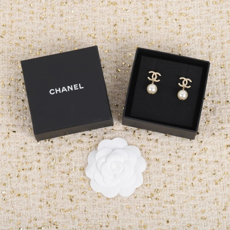 Versatile Chxnxl Earrings 285780