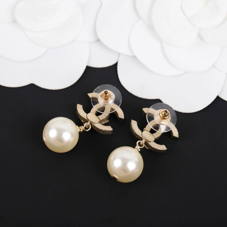 Versatile Chxnxl Earrings 285780