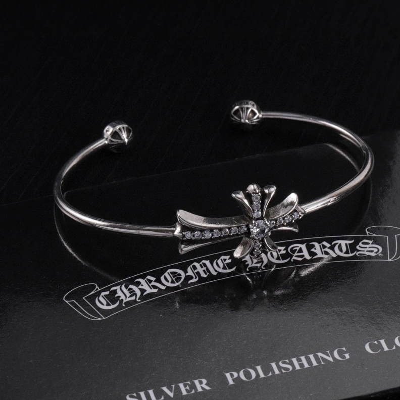 Sophisticated Chrxmx Hxxrts Bracelets 297297