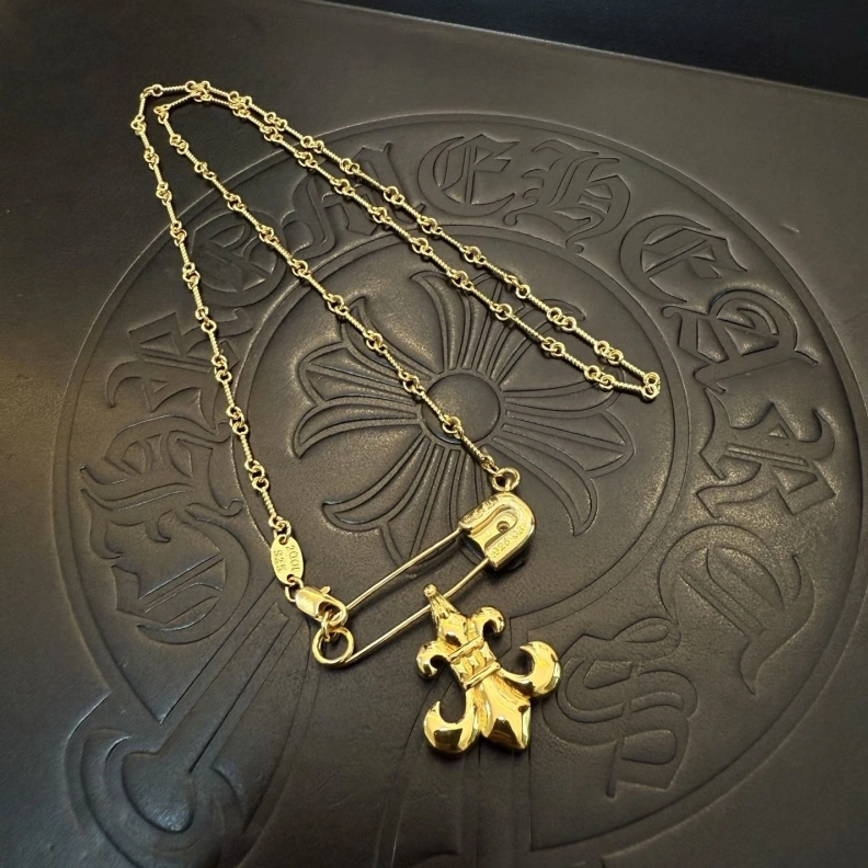 Cozy Chrxmx Hxxrts Necklaces 296814